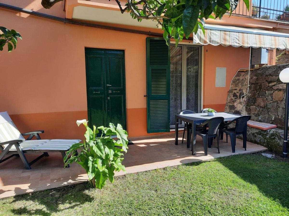 Appartamento Blu Deiva Marina Bagian luar foto