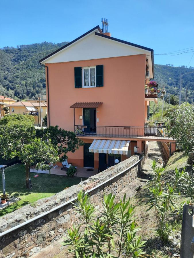 Appartamento Blu Deiva Marina Bagian luar foto